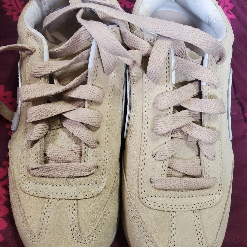 Etnie Women's 9.5